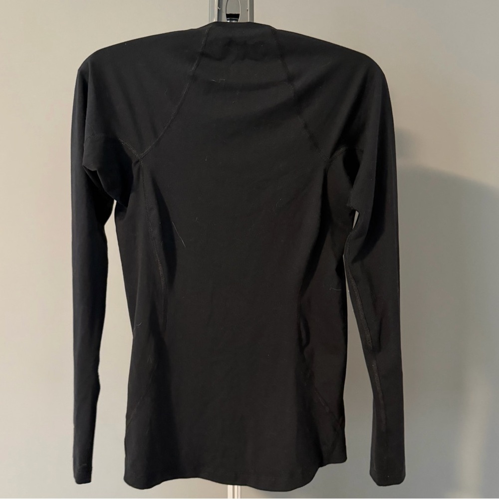 Columbia Omni-Wick Performance Long Sleeve Base Layer Shirt in Black - Picture 6 of 6